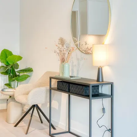 Cozy 5-person Near The In Apartment *