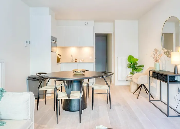 Apartment Cozy 5-person Near The In *