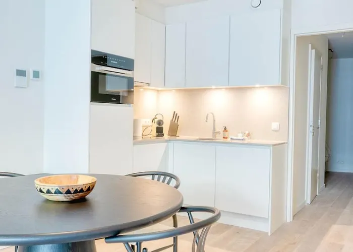 Cozy 5-person Near The In