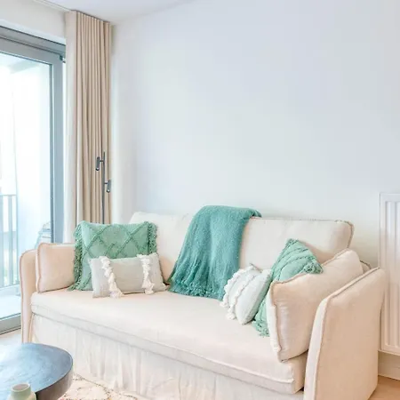 아파트 Cozy 5-person Near The In *